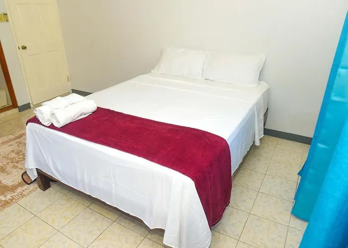 Comfy Seaview 1 Bedroom Apartment Montego Bay